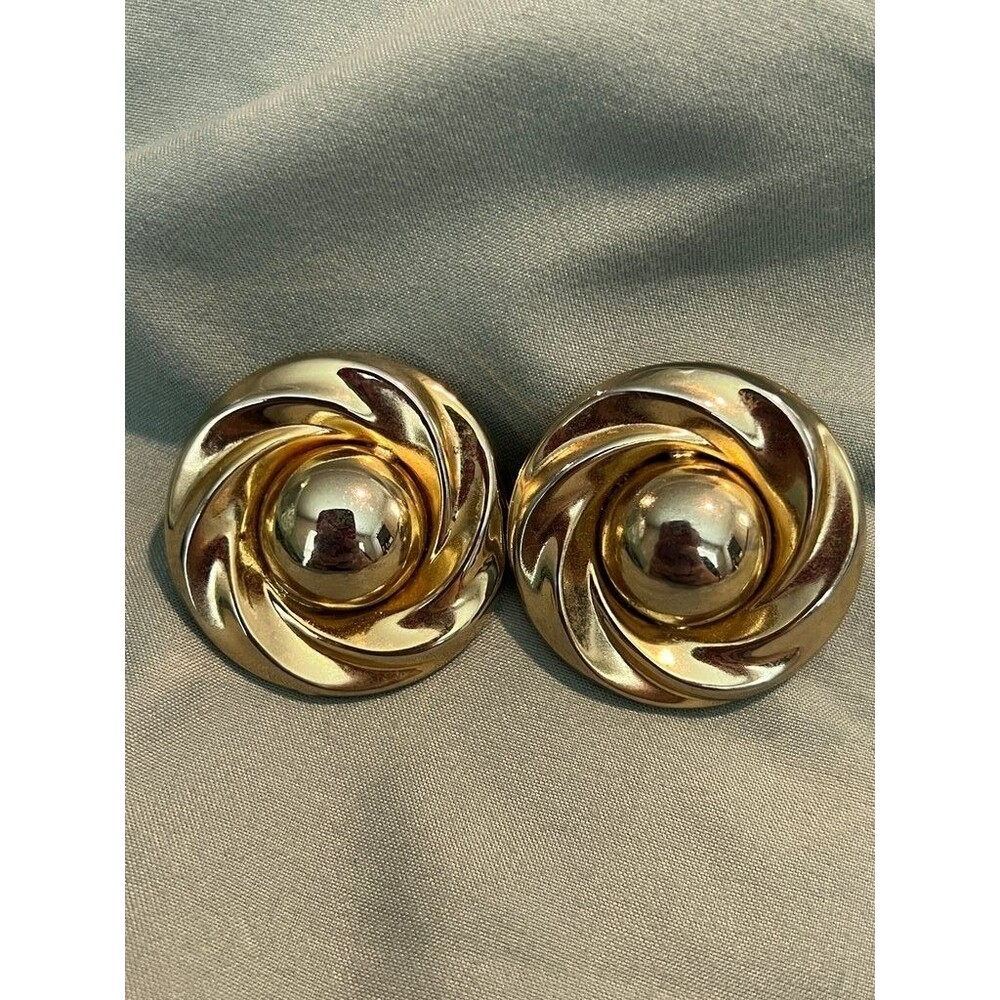 Vintage Gold Tone Swirl Clip-On Earrings
